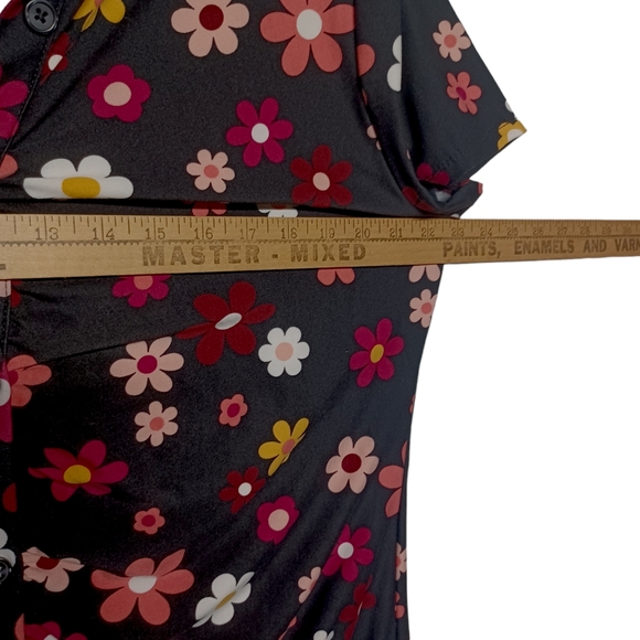 NO BOUNDARIES Colorful Red Pink Floral Retro Print Button Front Black Dress XXXL - Picture 8 of 10